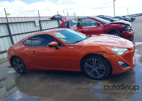 2013 Scion Fr-S из США, поврежденный, VIN JF1ZNAA1XD2705684